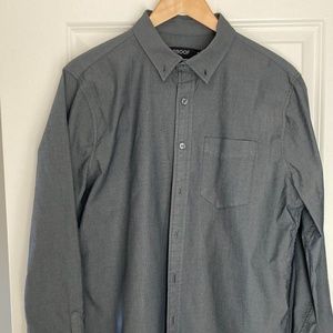 Proof Button-down Size M